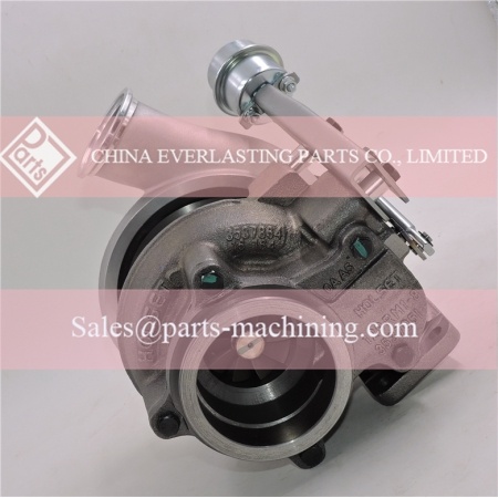 substituição do turbocompressor cummins 4955896
