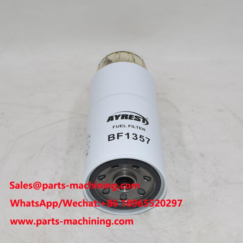 Substituição do filtro separador de água/combustível BF1357