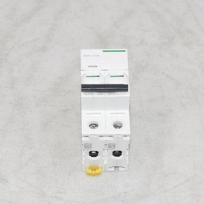 Disjuntor a vácuo IC65N 2P C10A A9F18210