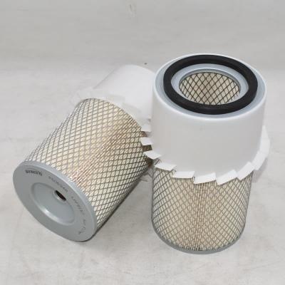 Substituição do filtro de ar para equipamentos pesados LAF8157