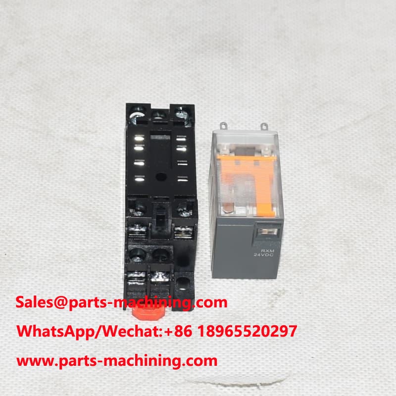 Relé miniatura e soquete RXM2LB2BD RXZE1M2C