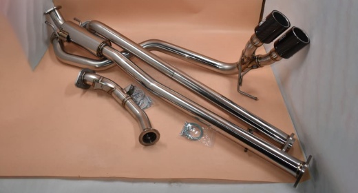 Substituição do tubo de escape do Toyota Hilux Revo